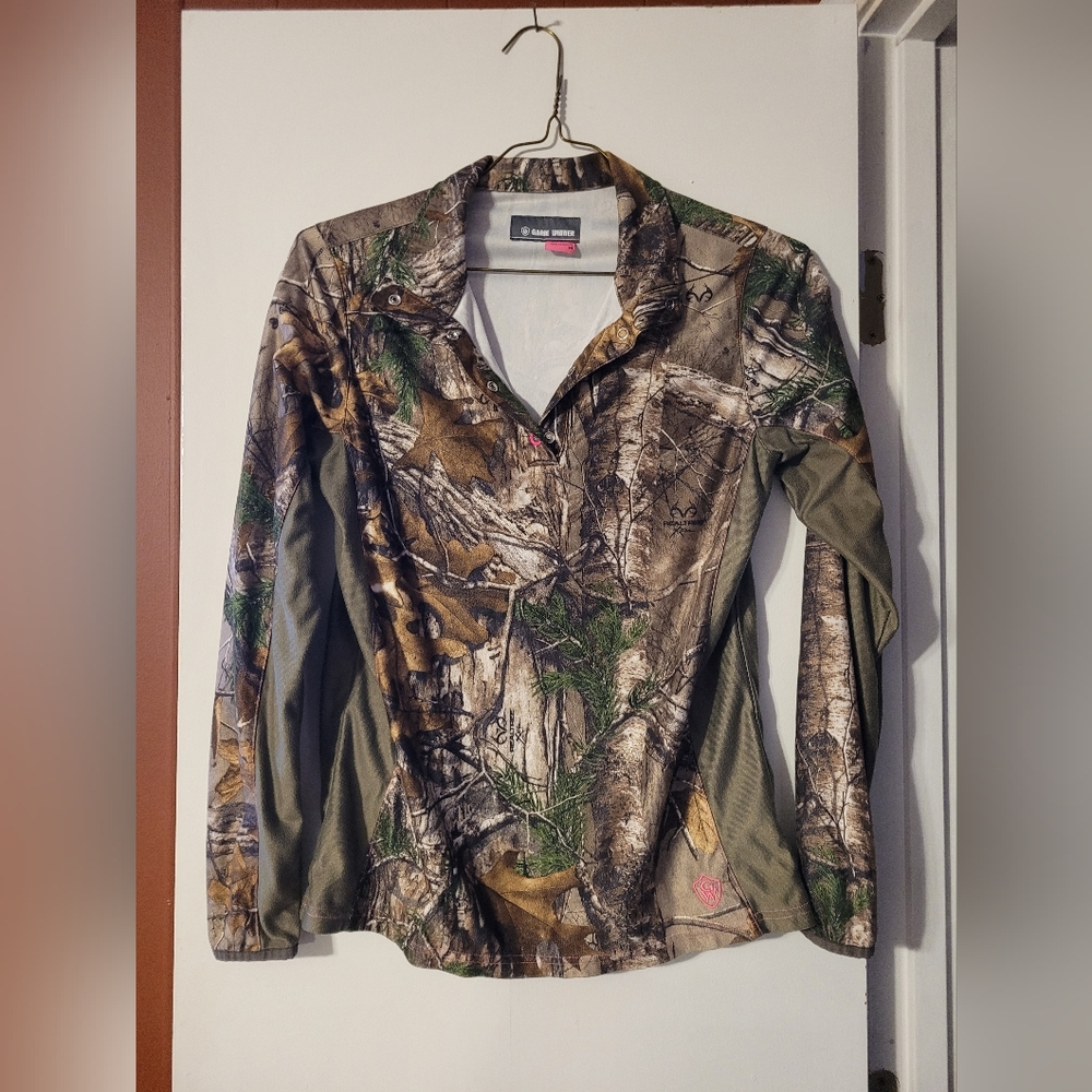 Women's Camouflage Pullover